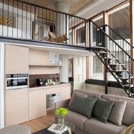 Eric Voekel Boutique Apartments - Riverfront Suites-2