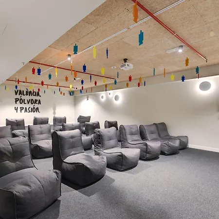 Livensa Living Studios Valencia Viveros-3