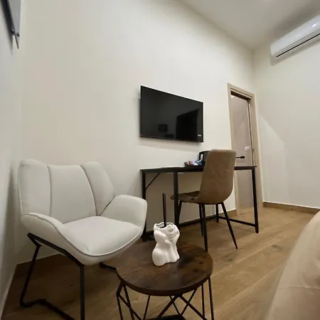 Somnia Luxury Rooms-3
