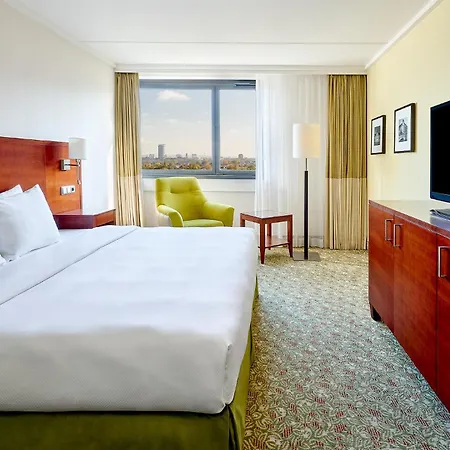Courtyard By Marriott Duesseldorf Seestern-2