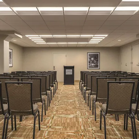 Hampton Inn New York - Laguardia Airport-3