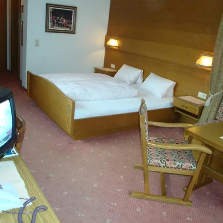 Hotel Garni Val-Sinestra-3