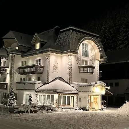 Hotel Garni Martina-3