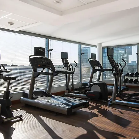 Courtyard By Marriott Duesseldorf Hafen-3