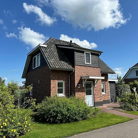 Waterresort Bodelaeke Giethoorn-2