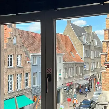 Ura City Center Brugge-3