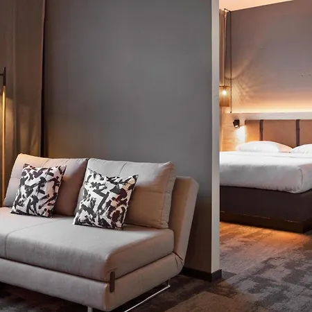 Moxy Duesseldorf South-2