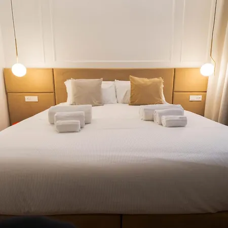 56 Orange Street Luxury Accommodation-2