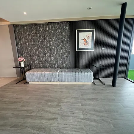 Arni Skye Hotel-2