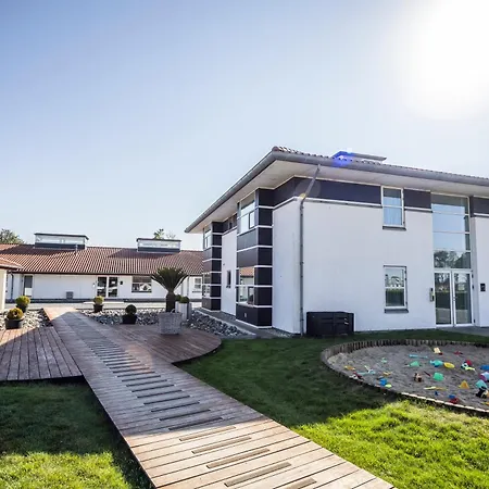 Hotel Svanen, Stays & BW Signature Collection-3