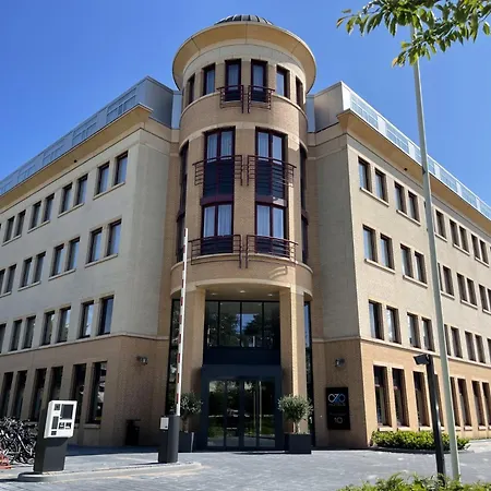 OZO Hotels Antares Amsterdam Schiphol Airport-3