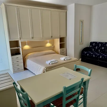 Baia Sangiorgio Hotel & Beach Club-2