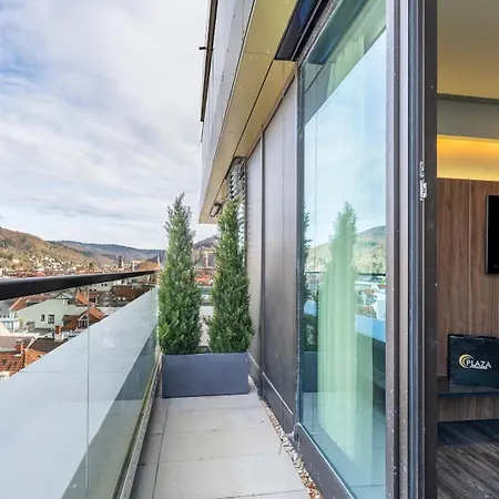 Plaza Premium Heidelberg-3