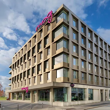 Moxy Antwerp-2