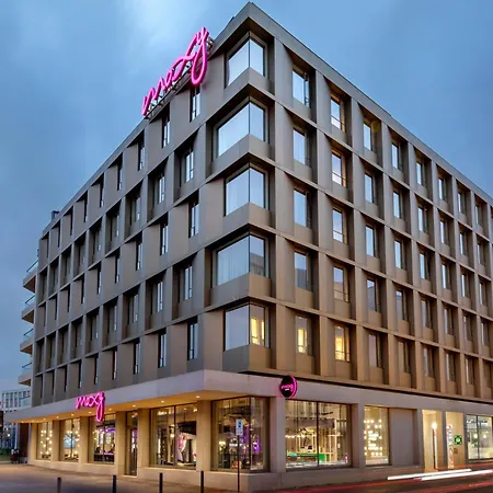 Moxy Antwerp-3