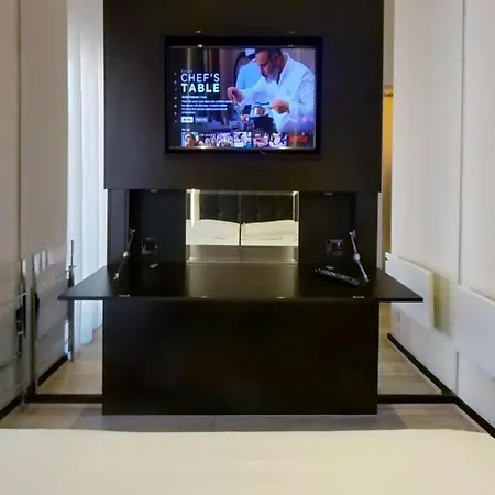 39 Studios-3