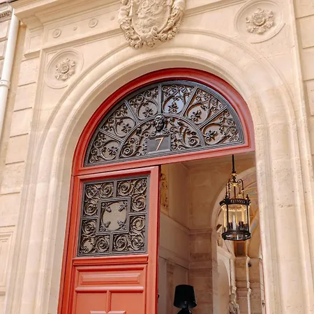 Hotel De Pourtales-3