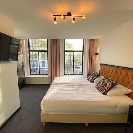 Hotel La Noire - Delft City Centre-2