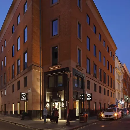 The Z Hotel Trafalgar-2