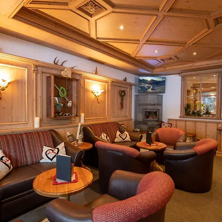 Hotel Garni Monte Bianco-3