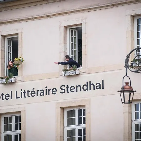 Hotel Litteraire Stendhal Et Spa-3