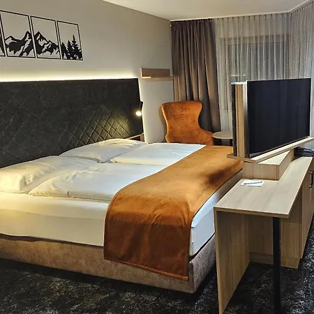 Vital & Sporthotel Brixen-3
