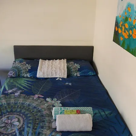 City Center Rooms With Shared Facilities By Umcg-2
