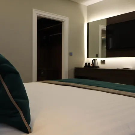 Iveagh Garden Hotel-2