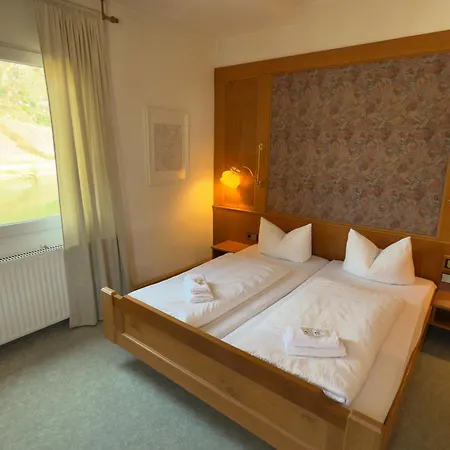 Hotel "Zur Schoenen Aussicht"-2