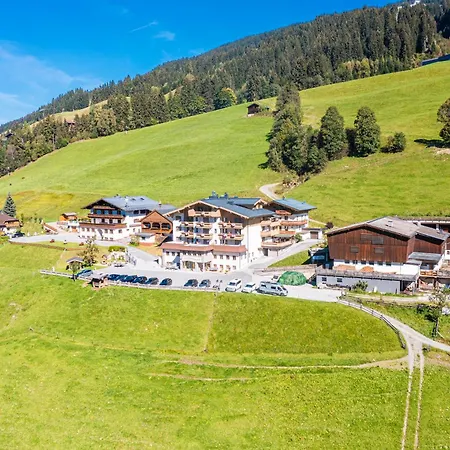 Hotel Vorderronach Sommer-Joker-Card in Saalbach&Parkplatz-3