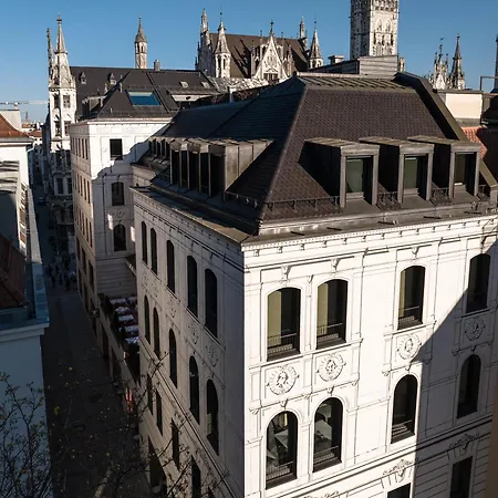 Do & Co Hotel Muenchen-2