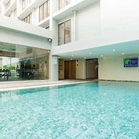 Holiday Inn Express & Suites Bangkok Central Pier By Ihg-2