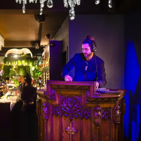 Hux Hotel, Kensington-3