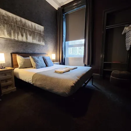 Frederick Douglass - Rooms In The City-2