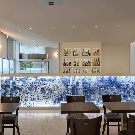Tryp By Wyndham Porto Centro Hotel-2