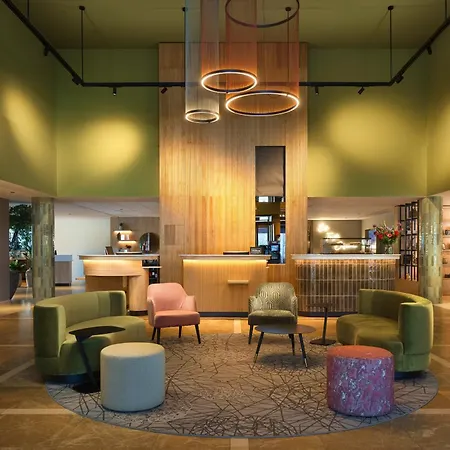 Hilton Garden Inn Leiden-2