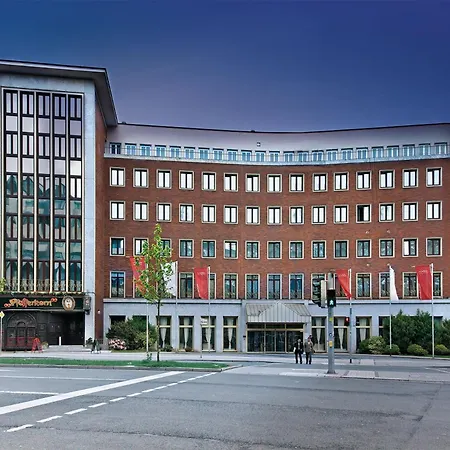 Hotel Unique Majestic Hauptbahnhof-3