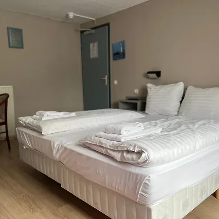 Hotel Gaudi-3