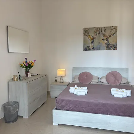 B&B Il Tulipano Free Private Parking-3