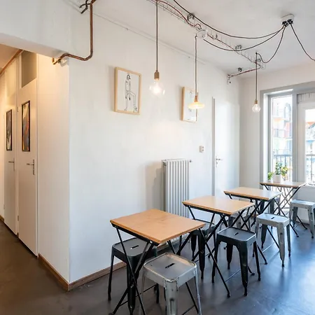 Apartment Hotel Zuid Oost Heesterveld Bnb Zoh-2