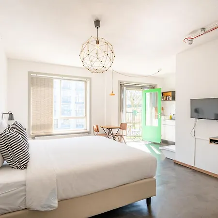 Apartment Hotel Zuid Oost Heesterveld Bnb Zoh-3
