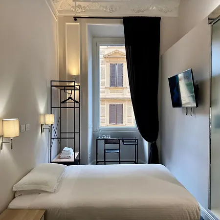 Room Roma Nazionale-2