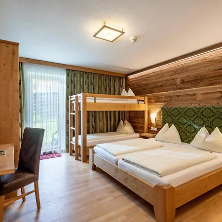 Hotel Apart Garni Heisenhof-3