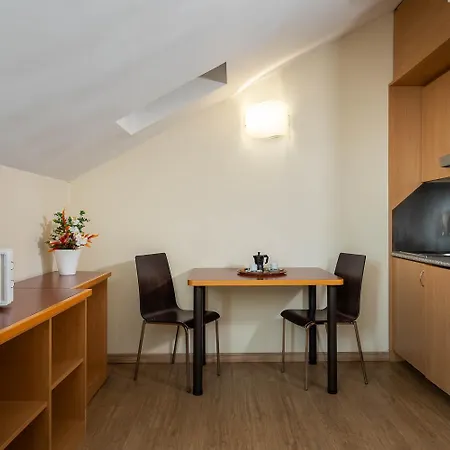 iH Hotels Milano ApartHotel Argonne Park-2