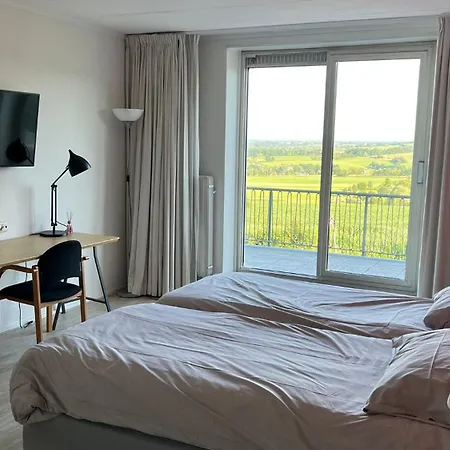 Hotel ons krijtland-2