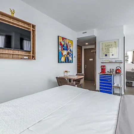 Black Jack Suites-2