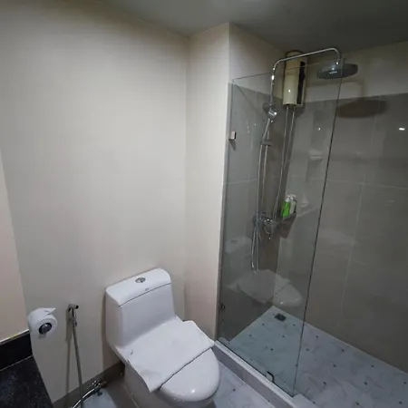Siri Oriental Bangkok Hotel-2