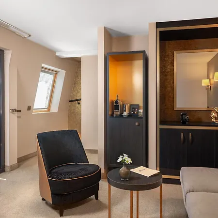 Niepce Paris, Curio Collection By Hilton-2