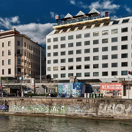 Radisson Red Hotel, Vienna-2