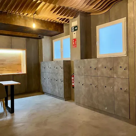 Nalu Valencia Boutique Rooms-3